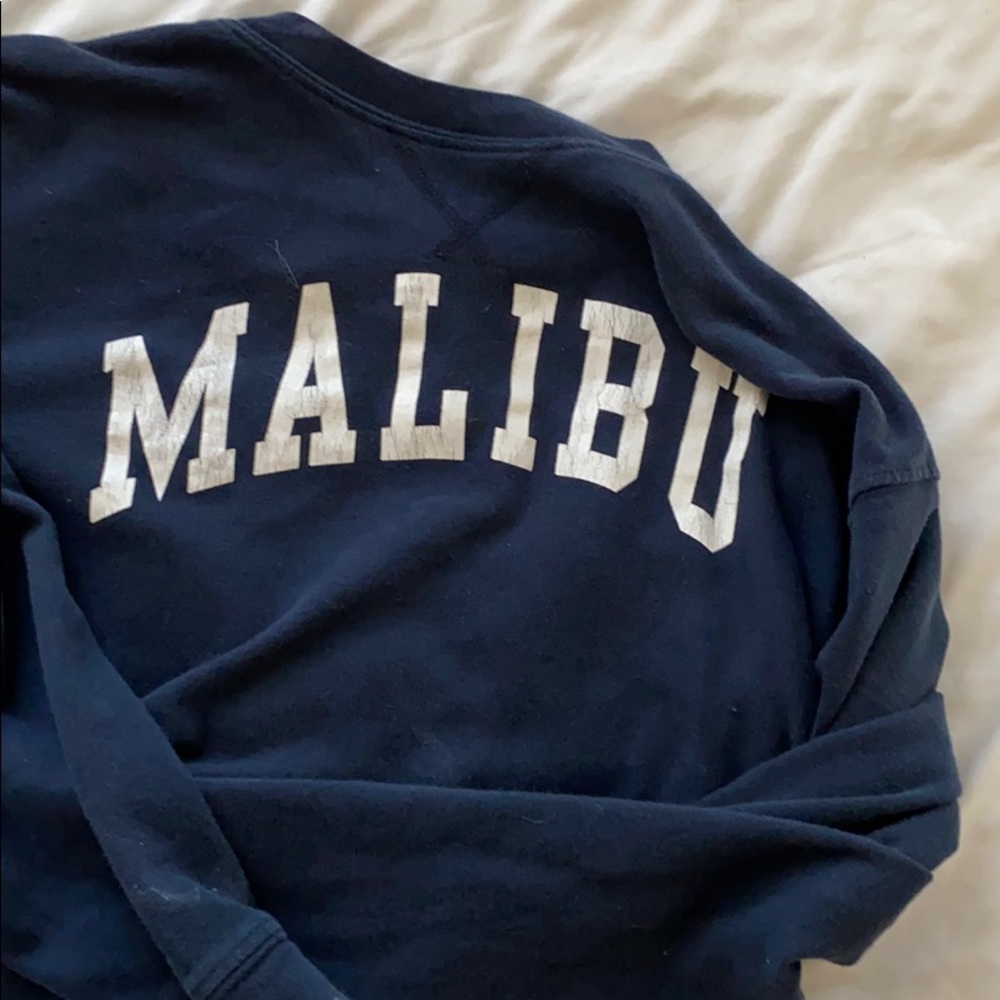 Brandy Melville Malibu long sleeve tee